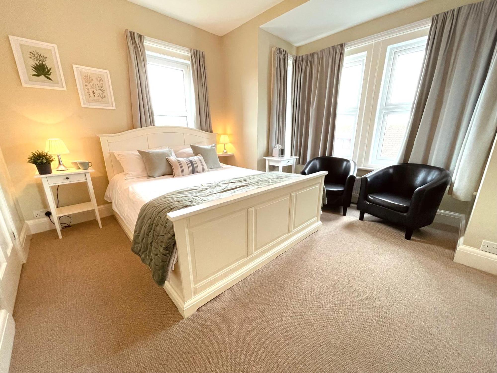 Arbour House B&B 스와니지 외부 사진